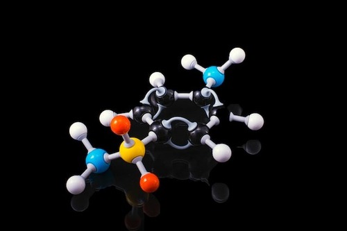 molecule.jpeg